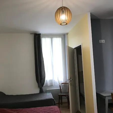 Du Clos Fleuri Гостьовий будинок 3*