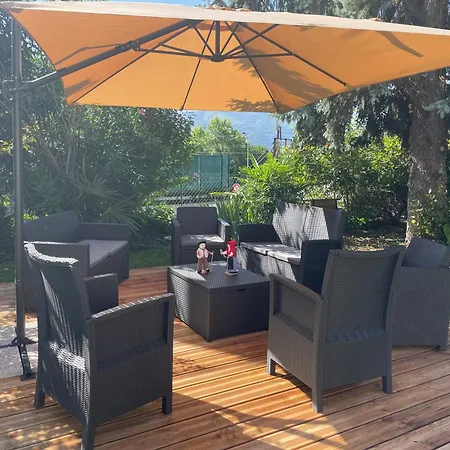 Du Clos Fleuri Гостевой дом 3*